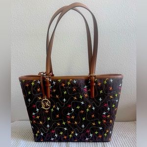 NWT Micheal Kors Jet Set Brown Multi Color Airplane Print Carryall Tote